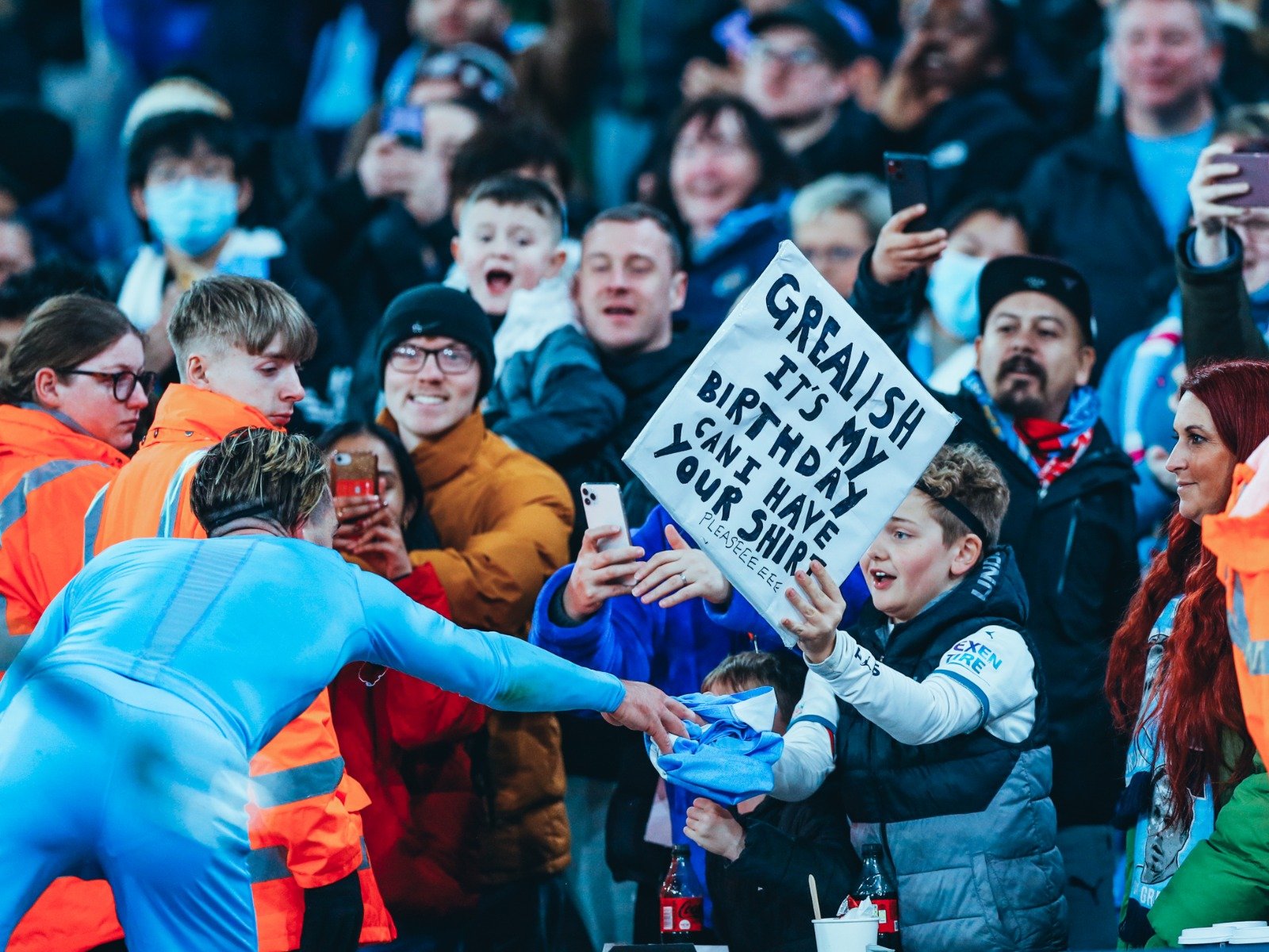 远藤航也多 远藤航也多